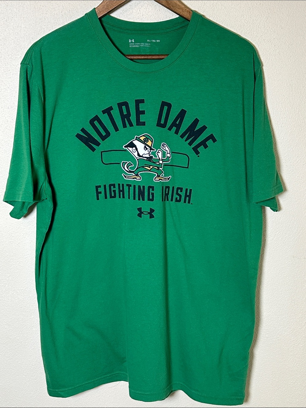 Under Armour Notre Dame Fighting Irish Green Graphic Tee Sz XL